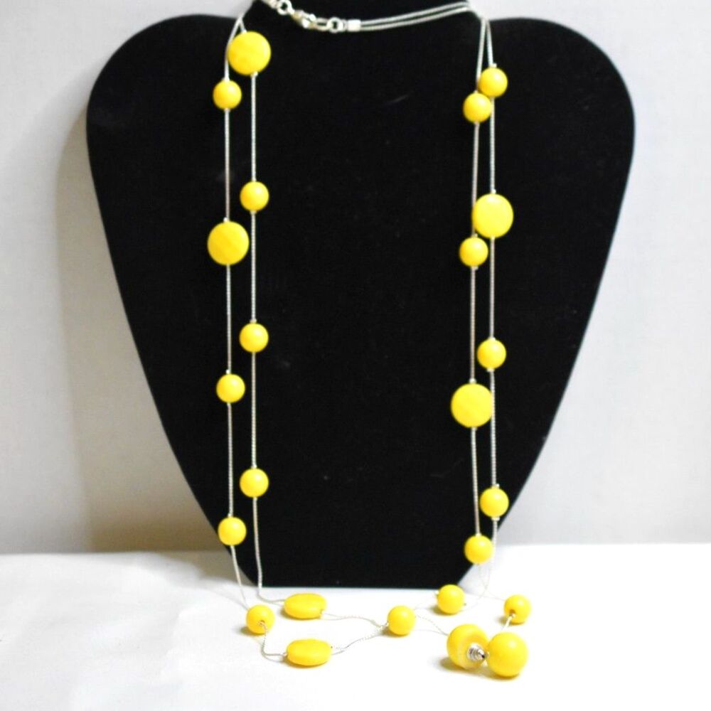 Yellow Beveled/Smooth Beads Silver Tone Stud Earrings/Double Strand 32" Necklace